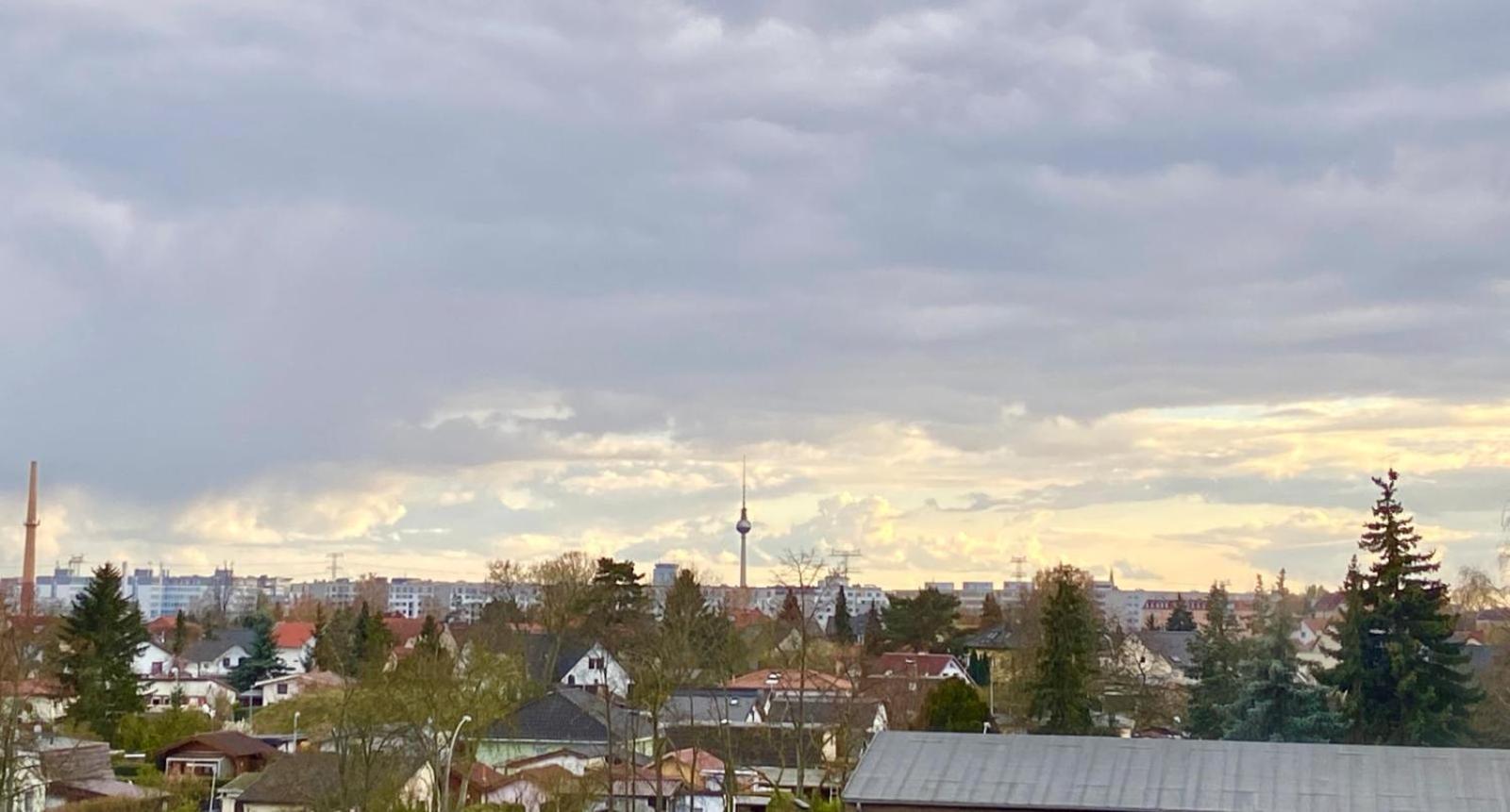 Gastem Ug Apartment Berlin Bagian luar foto