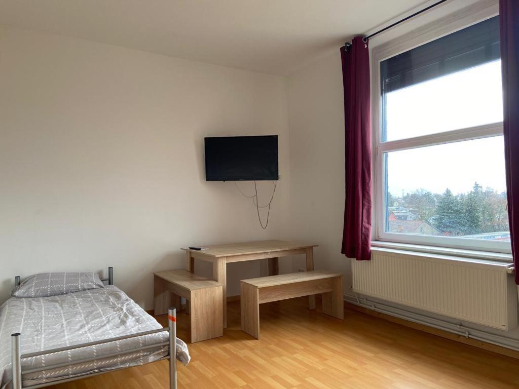 Gastem Ug Apartment Berlin Bagian luar foto